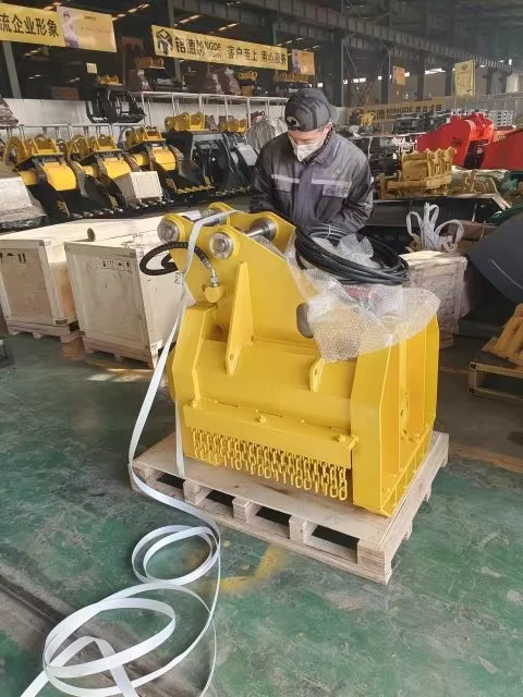 Forestry Mulcher Heavy Duty Brush Cutter Mulcher For Land Clearing Vegetation Management