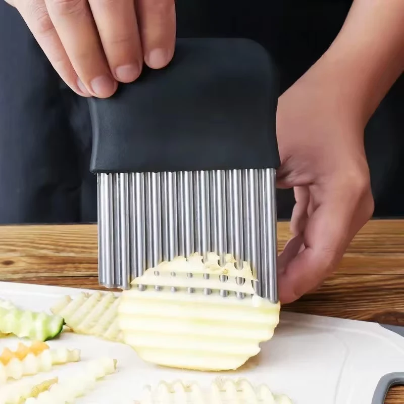 Manual Eco-friendly French Fry Cutter Stainless Steel Wavy Knife in Curling Shape for Vegetable and Potato Slicing
